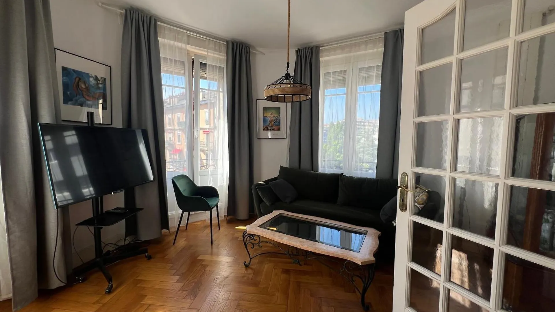 Appartement En Centre-Ville Женева Швейцария